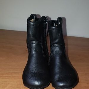 Infant Frye booties